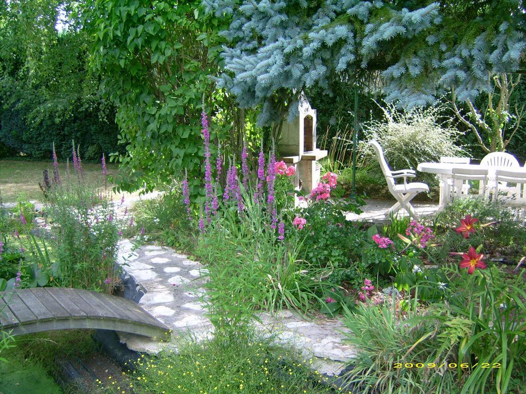 Les Nympheas, Appart Au Calme Et Grand Jardin A 15 Min De Disneyland, Crecy-la-Chapelle ภายนอก รูปภาพ