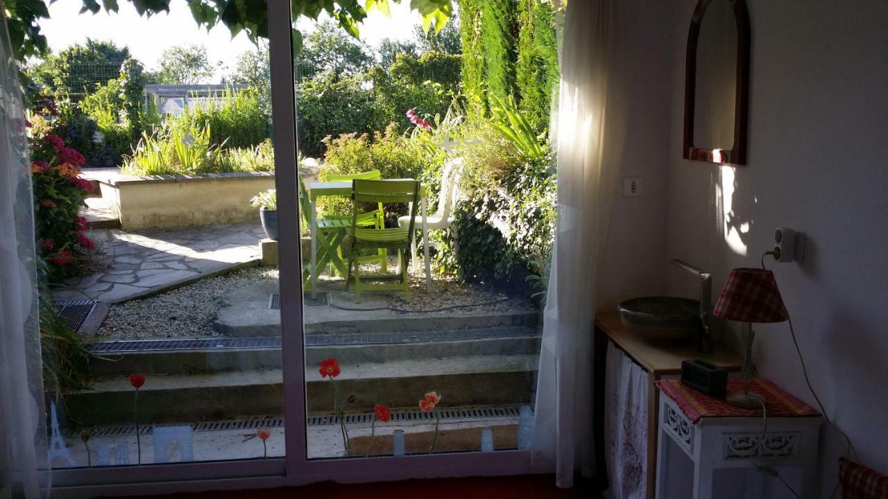 Les Nympheas, Appart Au Calme Et Grand Jardin A 15 Min De Disneyland, Crecy-la-Chapelle ภายนอก รูปภาพ